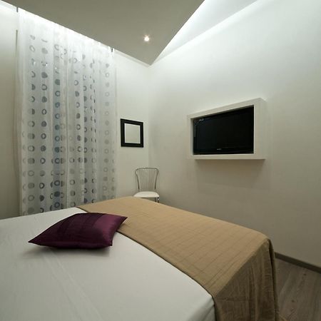 Roma Naif Rooms Chambre photo